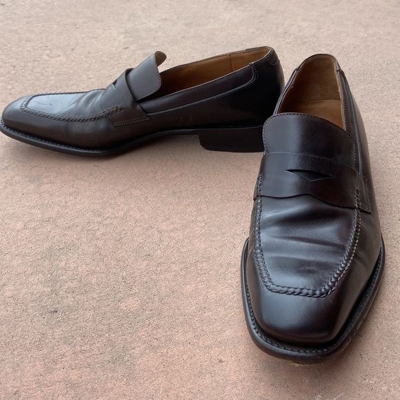 Vintage Salvatore Ferragamo 9D Brown Square Toe Penny Loafers